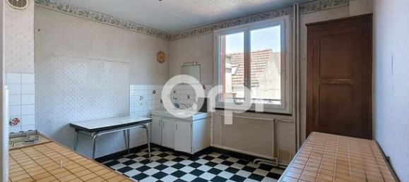 4 Schlafzimmer Haus in Verberie, France, Nr. 303447 4