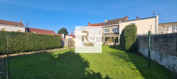 3 bedrooms House in Dourges, France No. 71383 4