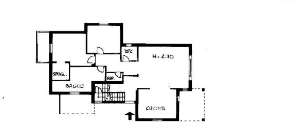 4 rooms Villa in Carnago, Italy No. 11599 32