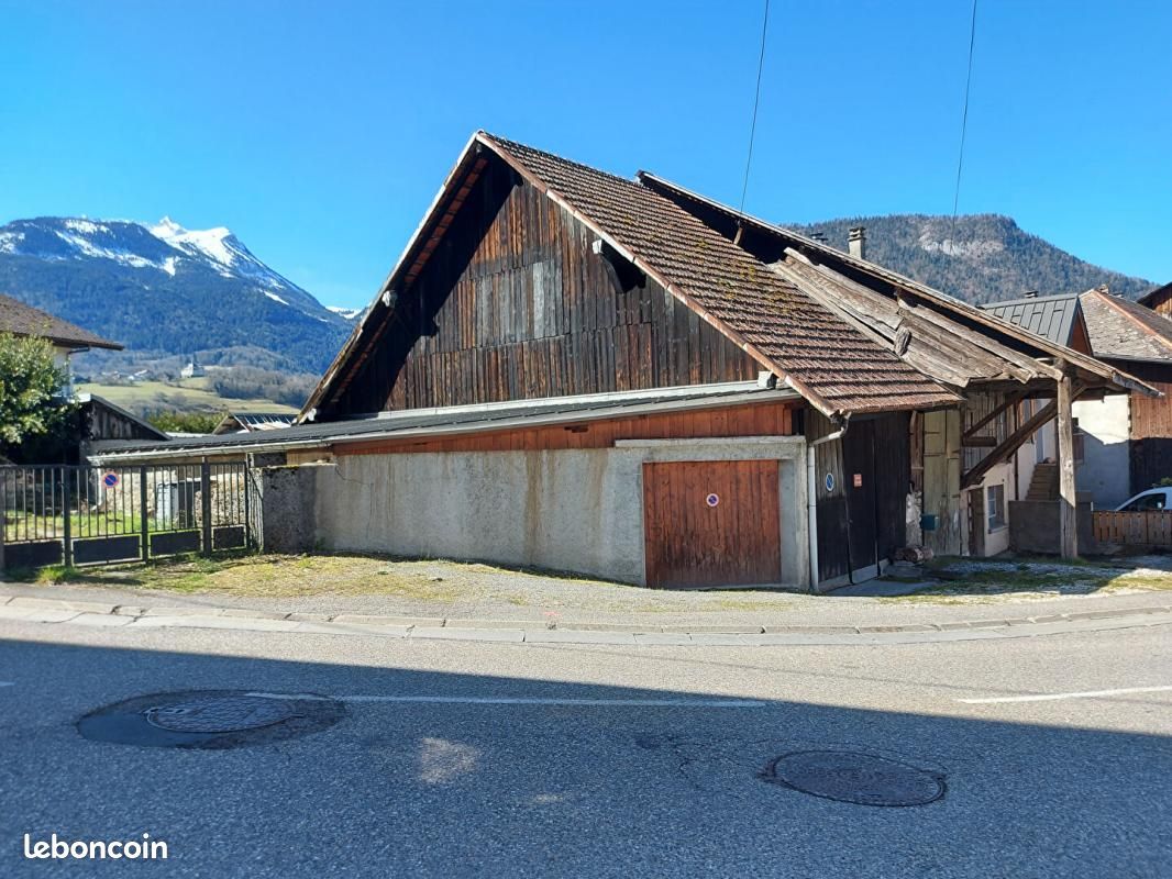 3 rooms House in Haute-Savoie, France No. 201152
