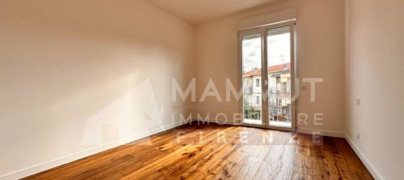 2 bedrooms Apartment in Campi Bisenzio, Italy No. 213726 2