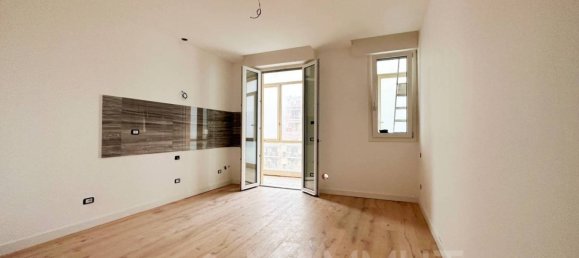 2 bedrooms Apartment in Campi Bisenzio, Italy No. 213726 3