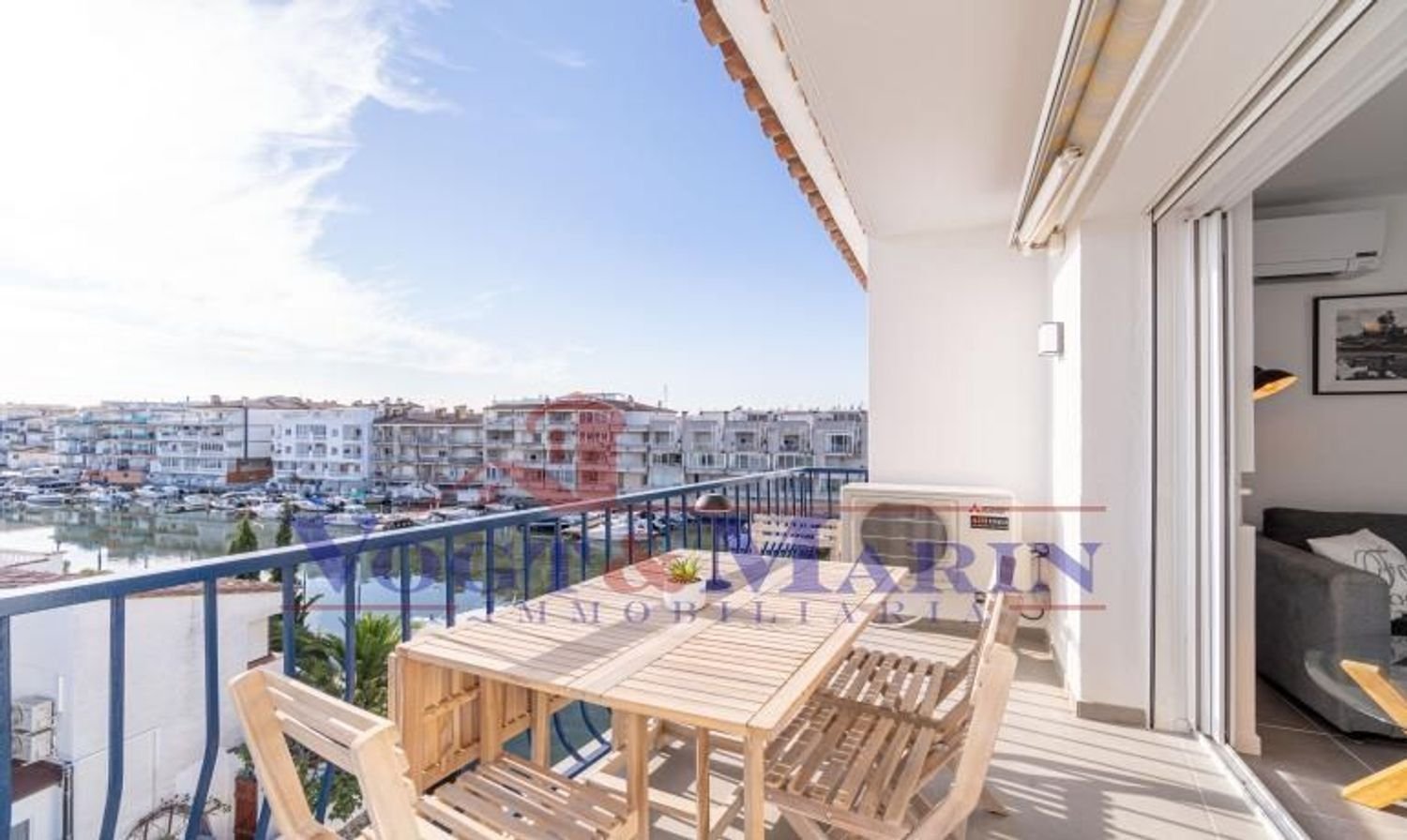 Ático de 1 dormitorio en Empuriabrava, Spain No. 236801