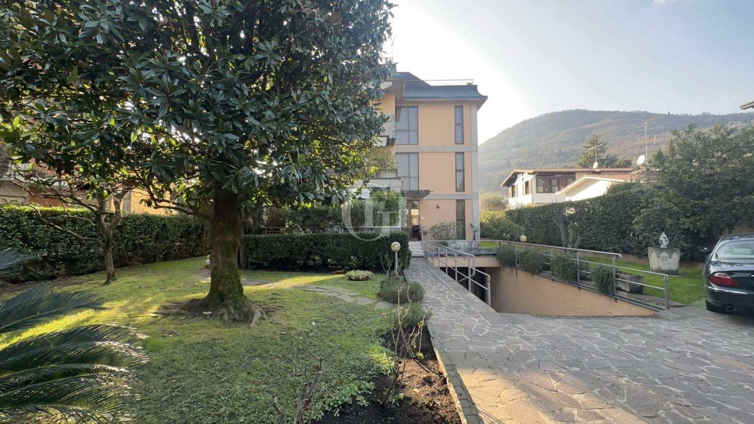 5 rooms Penthouse in Salò, Italy No. 149890
