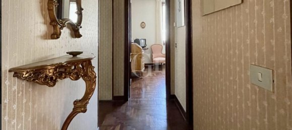 5 rooms Penthouse in Salò, Italy No. 149890 6