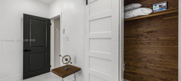 3 dormitorios villa en venta en Miami, Miami-Dade, Florida, USA № 615585 4