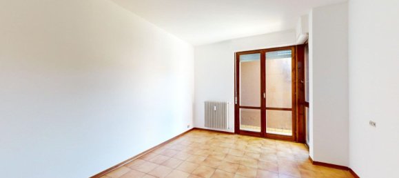 3 rooms Apartment in Luino, Italy No. 135063 10
