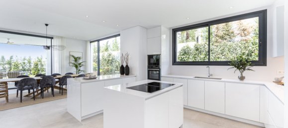 5 Schlafzimmer Villa in Cabopino, Spain, Nr. 2460 7