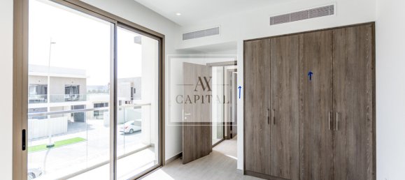 4 bedrooms Townhouse in Yas Island, UAE No. 51463 10