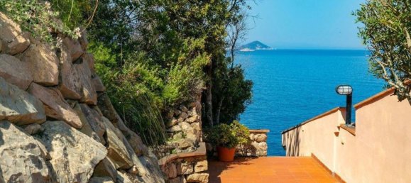 14 rooms Villa in Rio, Italy No. 106293 11