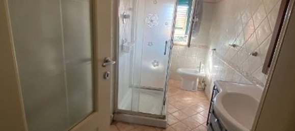 4 rooms Apartment in Piombino, Italy No. 73664 7