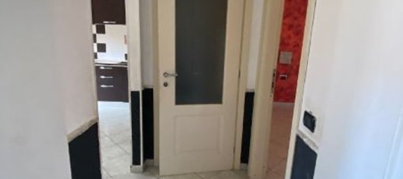 4 rooms Apartment in Piombino, Italy No. 73664 2