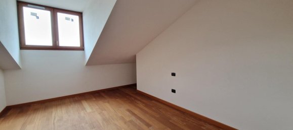 4 rooms Apartment in Padua, Italy No. 228180 19