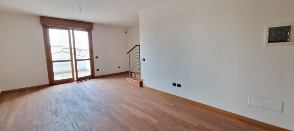 4 rooms Apartment in Padua, Italy No. 228180 10