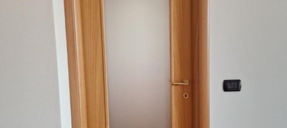 4 rooms Apartment in Padua, Italy No. 228180 16