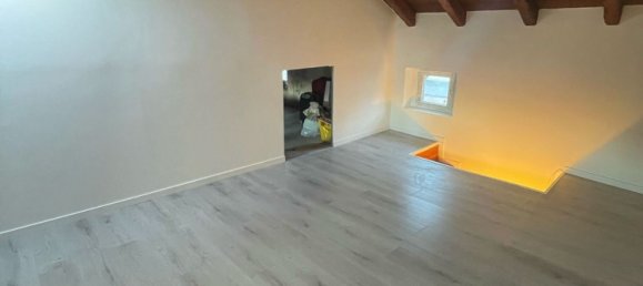 Casa T2 em Udine, Italy N.º 347503 9
