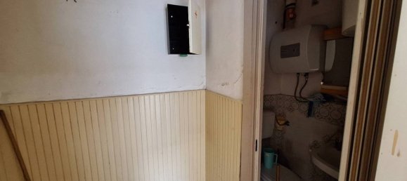 Коммерческая недвижимость с 1 комнатой в Палермо, Италия № 364438 9