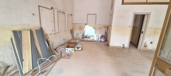 Коммерческая недвижимость с 1 комнатой в Палермо, Италия № 364438 2