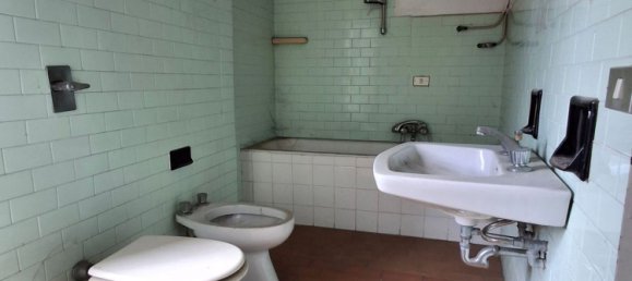 6 Schlafzimmer Haus in Crema, Italy, Nr. 334518 25