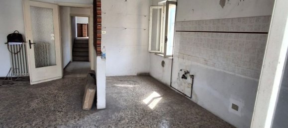 6 Schlafzimmer Haus in Crema, Italy, Nr. 334518 16