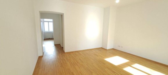 3 rooms Apartment in Hernals, Austria No. 250179 3