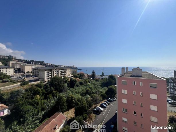 2 chambres Appartement à Bastia, France No. 304182