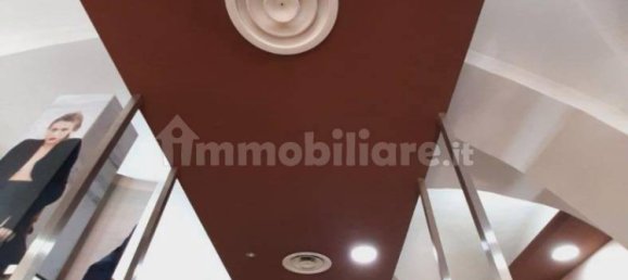 3 rooms Commercial property in Giarre, Italy No. 124496 10