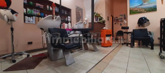 3 rooms Commercial property in Giarre, Italy No. 124496 5