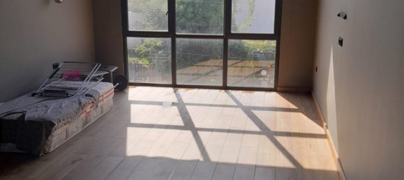 Villa 6+1 à Yalova, Turkey No. 32358 6