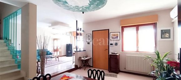 Villa de 8 divisões em Brindisi, Italy N.º 110617 34