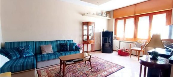 Villa de 8 divisões em Brindisi, Italy N.º 110617 44