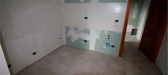 Apartamento de 2 divisões em Sant'Omobono Terme, Italy N.º 5095 9