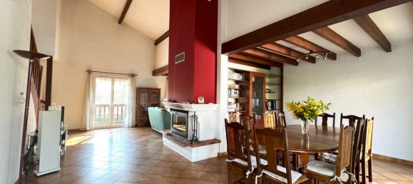 6 bedrooms House in Saint-Pierre-du-Mont, France No. 101923 6