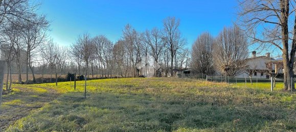 1400m² Land in Piombino Dese, Italy No. 168542 3