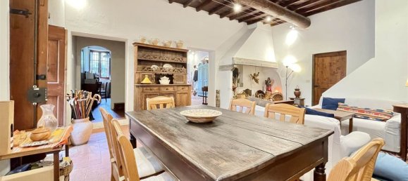 20 bedrooms House in Florence, Italy No. 377914 5