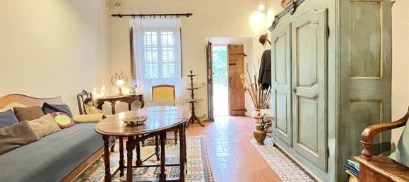 20 bedrooms House in Florence, Italy No. 377914 16