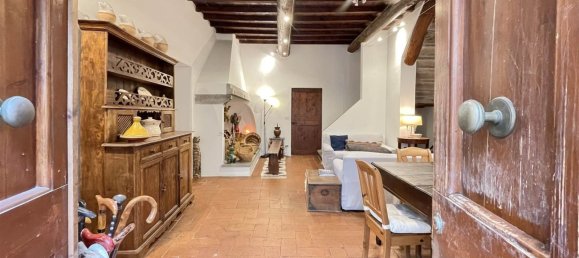 20 bedrooms House in Florence, Italy No. 377914 9