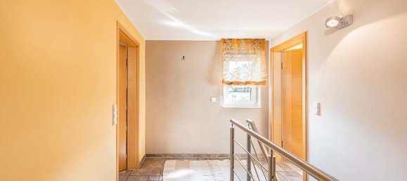 2 bedrooms House in Duisburg, Germany No. 271435 10