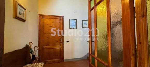 6 bedrooms Villa in Castelfranco Piandiscò, Italy No. 177384 3