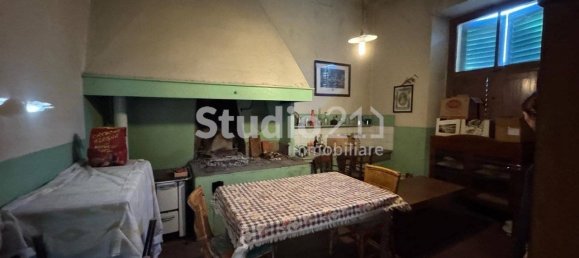 6 bedrooms Villa in Castelfranco Piandiscò, Italy No. 177384 6