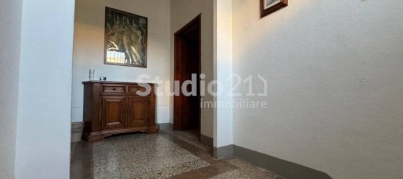 6 bedrooms Villa in Castelfranco Piandiscò, Italy No. 177384 16