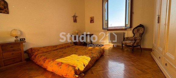 6 bedrooms Villa in Castelfranco Piandiscò, Italy No. 177384 9