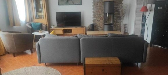 4 bedrooms House in Guyancourt, France No. 329948 2