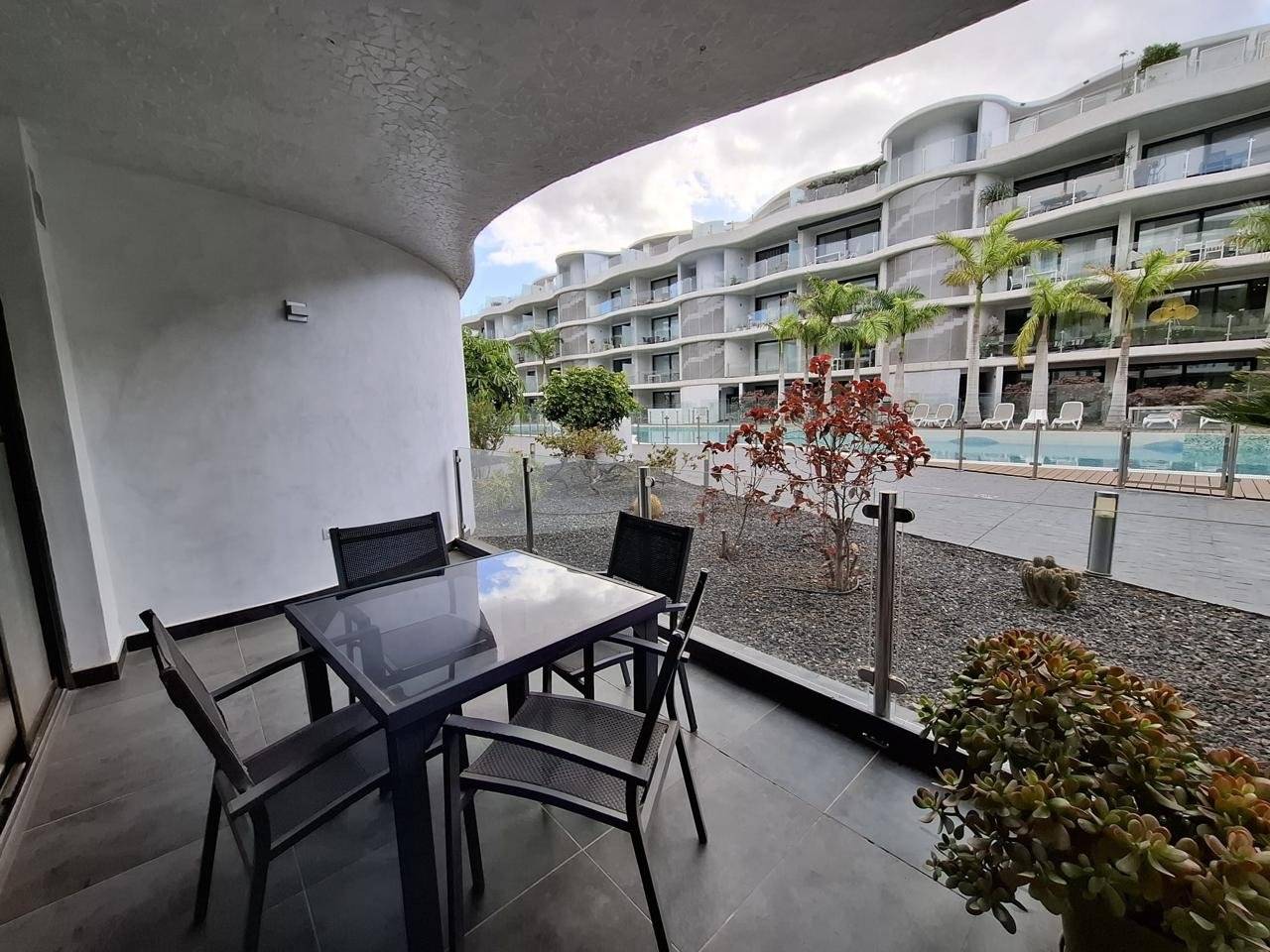 Квартира с 2 спальнями в Арона, Испания № 54279