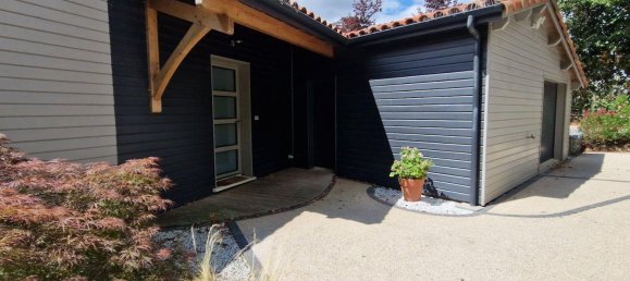 3 Schlafzimmer Haus in Vendee, France, Nr. 295324 2