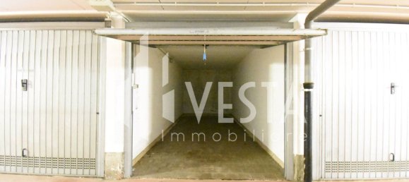 Garaje en Osnago, Italy 15 m² No. 363556 4