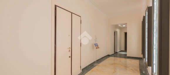 Apartamento de 2 divisões em Rome, Italy N.º 238193 5