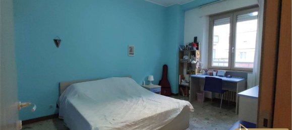 4 bedrooms Apartment in Ancona, Italy No. 331324 8