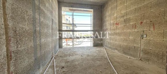 3 Schlafzimmer Maisonette-Wohnung in Siggiewi, Malta, Nr. 323 5