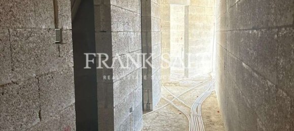 3 Schlafzimmer Maisonette-Wohnung in Siggiewi, Malta, Nr. 323 3